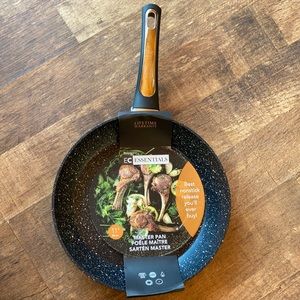 Berghoff’s 3 piece non stick skillet set